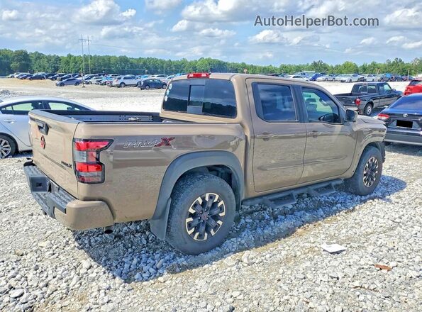 1N6ED1EJ6RN621807 2024 NISSAN FRONTIER Коричневый Задняя правая четверть