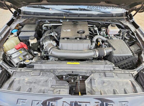 1N6ED1EK1NN655351 2022 NISSAN FRONTIER Черный Вид задней части салона