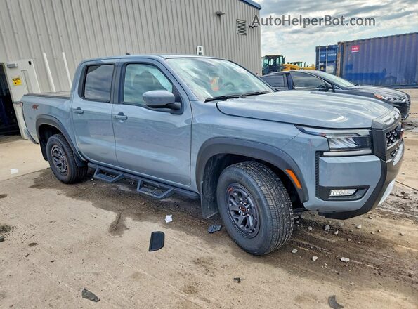 1N6ED1EK1SN605965 2025 NISSAN FRONTIER Gray Передня права чверть