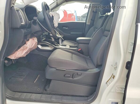 1N6ED1EK4TN639559 2026 NISSAN FRONTIER White წინა პანელის ხედი