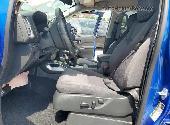 1N6ED1EK9SN630550 2025 NISSAN FRONTIER Blue Вид салону спереду