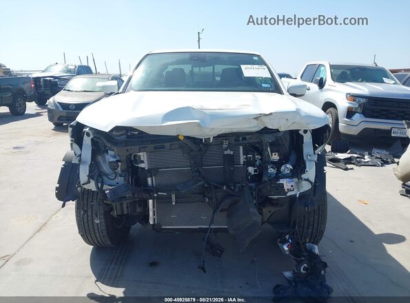 1N6ED1FJ2RN618000 2024 NISSAN FRONTIER White Front view