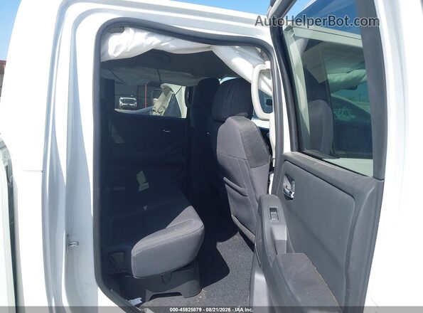 1N6ED1FJ2RN618000 2024 NISSAN FRONTIER White VIN sticker view