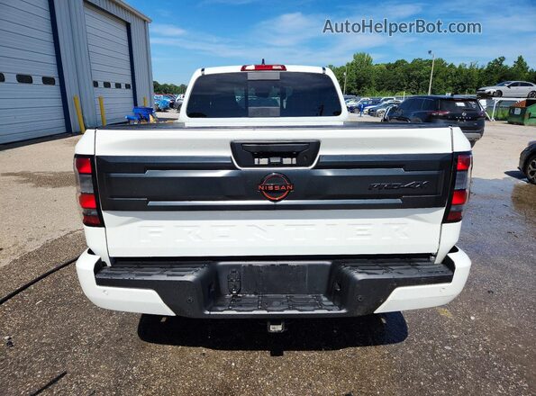 1N6ED1FKXSN638140 2025 NISSAN FRONTIER Белый Вид сзади