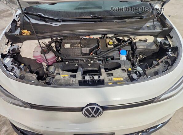 1V25MPE85RC017422 2024 VOLKSWAGEN ID.4 White Engine compartment view