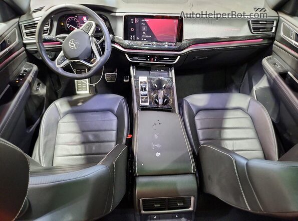 1V2AE2CA6RC263870 2024 VOLKSWAGEN ATLAS Gray Vista del salpicadero