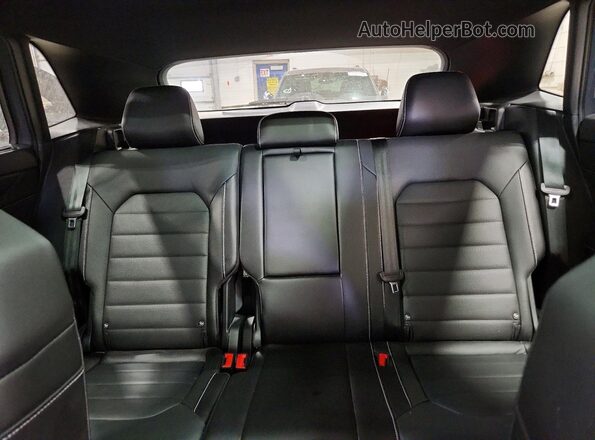 1V2AE2CA6RC263870 2024 VOLKSWAGEN ATLAS Gray Vista de los asientos traseros