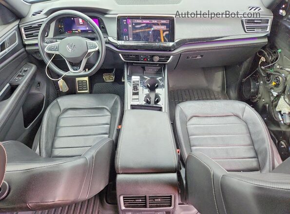 1V2AE2CA7RC208134 2024 VOLKSWAGEN ATLAS Черный Вид панели приборов