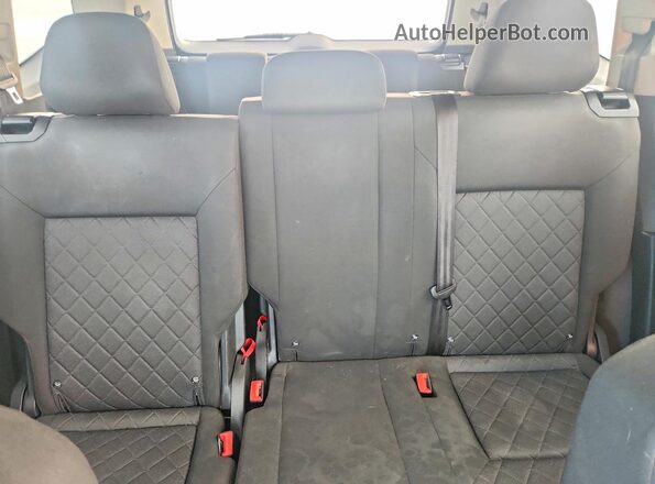 1V2AP2CA0JC530628 2018 VOLKSWAGEN ATLAS White Widok tylnych siedzeń