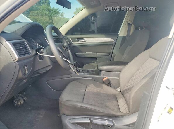 1V2AP2CA0JC584771 2018 VOLKSWAGEN ATLAS Белый Вид салона спереди