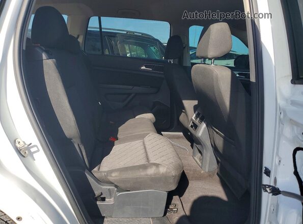 1V2AP2CA1JC533523 2018 VOLKSWAGEN ATLAS White Widok wnętrza z tyłu
