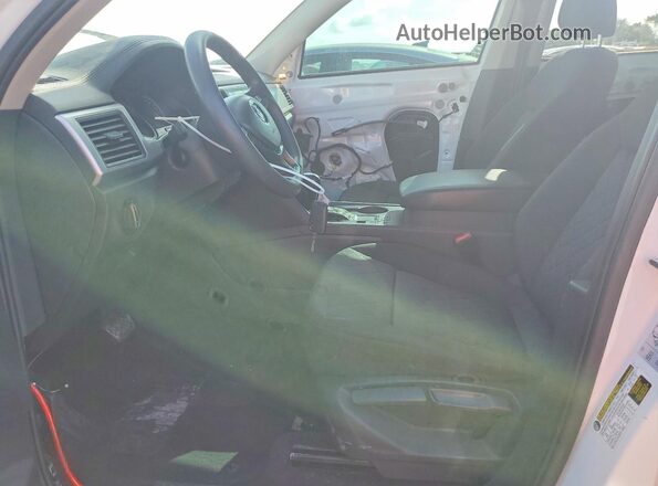 1V2AP2CA1JC533523 2018 VOLKSWAGEN ATLAS White Widok wnętrza z przodu