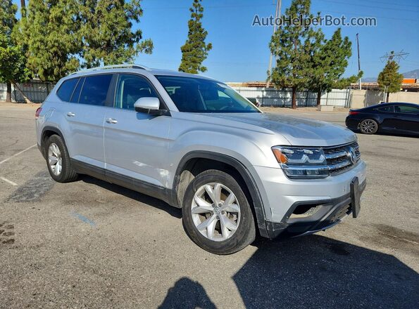 1V2AR2CA9JC552900 2018 VOLKSWAGEN ATLAS Silver Delantero derecho