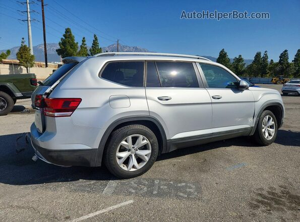 1V2AR2CA9JC552900 2018 VOLKSWAGEN ATLAS Silver Trasero derecho