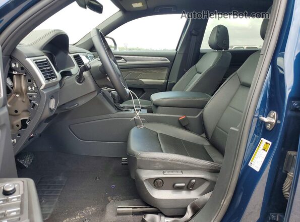 1V2BE2CA3PC216135 2023 VOLKSWAGEN ATLAS Синий Вид салона спереди
