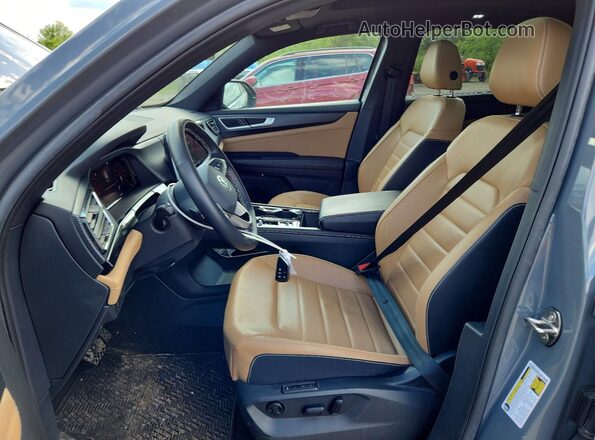 1V2BE2CA7RC227948 2024 VOLKSWAGEN ATLAS Gray Սալոնի դիմացի տեսք