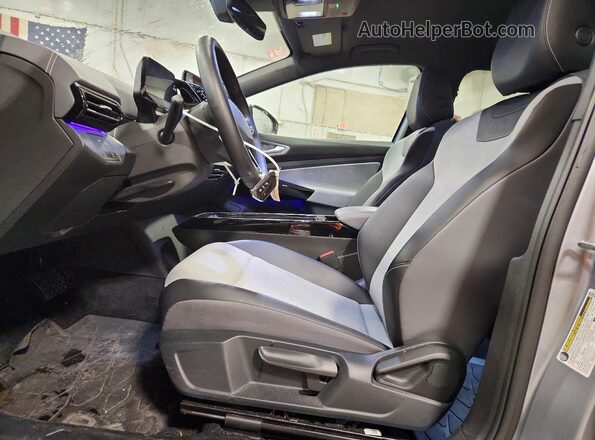 1V2BMPE80RC009859 2024 VOLKSWAGEN ID.4 Black Вид салону спереду