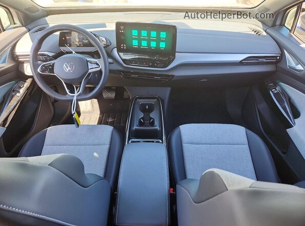 1V2BMPE85RC003992 2024 VOLKSWAGEN ID.4 Серебряный Вид панели приборов