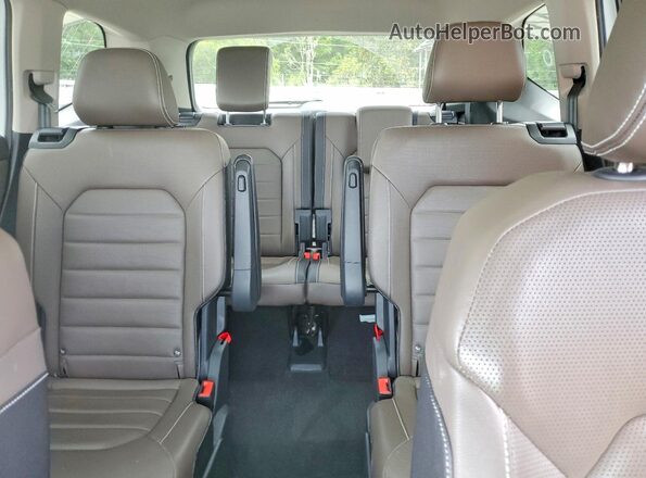 1V2BR2CA2SC517346 2025 VOLKSWAGEN ATLAS Белый Вид задних сидений