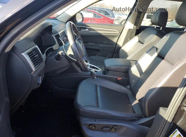 1V2BR2CA3MC516371 2021 VOLKSWAGEN ATLAS Черный Вид салона спереди