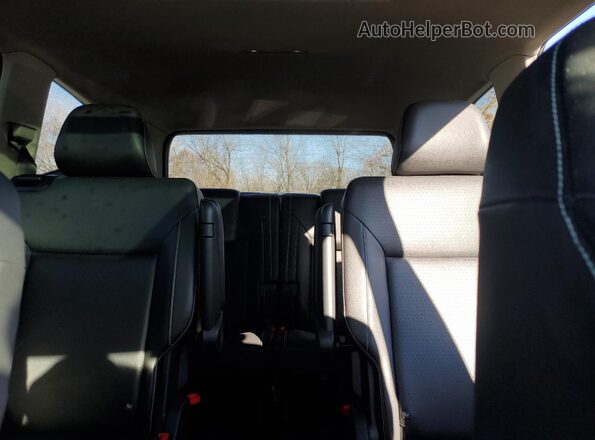 1V2BR2CA3MC516371 2021 VOLKSWAGEN ATLAS Черный Вид задних сидений