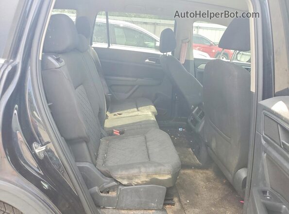 1V2BR2CA5JC502337 2018 VOLKSWAGEN ATLAS Black Вид задньої частини салону