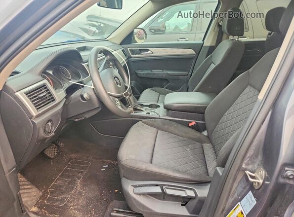 1V2BR2CA9JC505578 2018 VOLKSWAGEN ATLAS Silver წინა სალონის ხედი