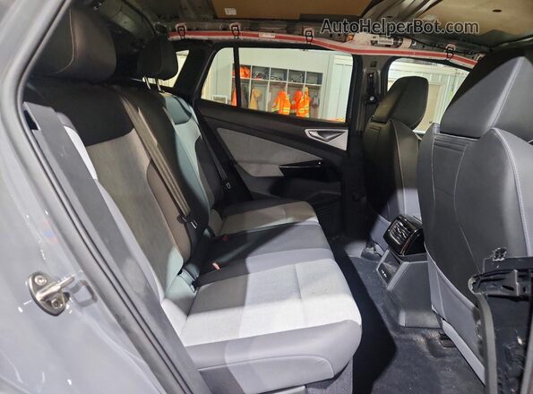 1V2CMPE82PC030388 2023 VOLKSWAGEN ID.4 Gray უკანა სალონის ხედი