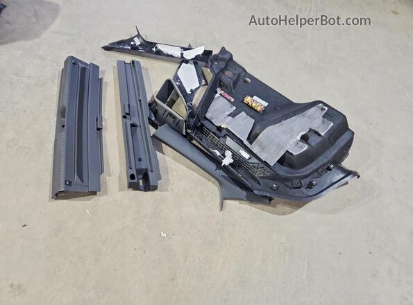 1V2CMPE82PC030388 2023 VOLKSWAGEN ID.4 Gray VIN კოდის სტიკერის ხედი