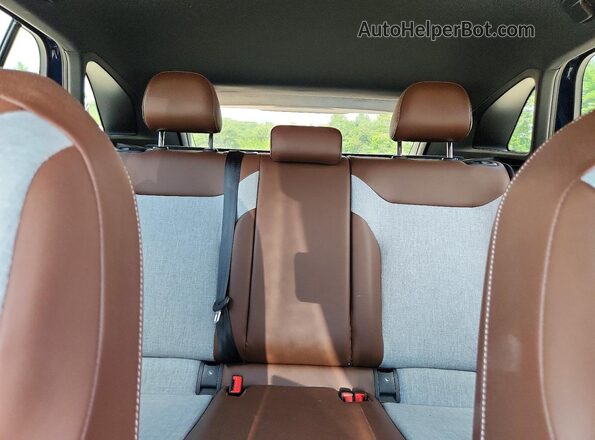 1V2CMPE89PC019064 2023 VOLKSWAGEN ID.4 Blue Rear seats view