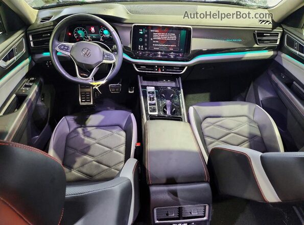 1V2CR2CA4SC507017 2025 VOLKSWAGEN ATLAS Серый Вид панели приборов