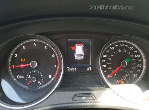 1V2CR2CA7JC569462 2018 VOLKSWAGEN ATLAS White 