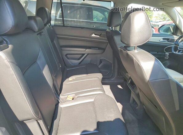 1V2CR2CA7JC569462 2018 VOLKSWAGEN ATLAS White 