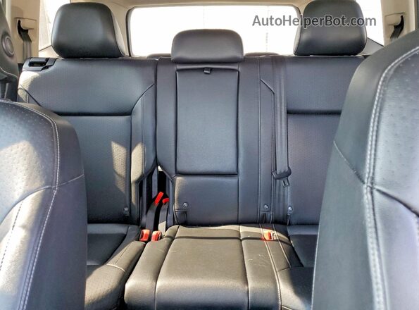 1V2CR2CA7JC569462 2018 VOLKSWAGEN ATLAS White 