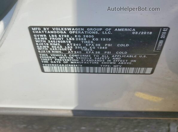1V2CR2CA8JC562679 2018 VOLKSWAGEN ATLAS White Vista de la etiqueta del VIN