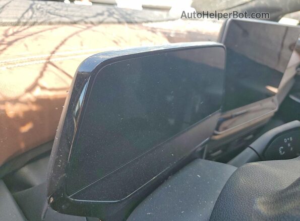 1V2CRPE84RC000913 2024 VOLKSWAGEN ID.4 White Widok zestawu wskaźników