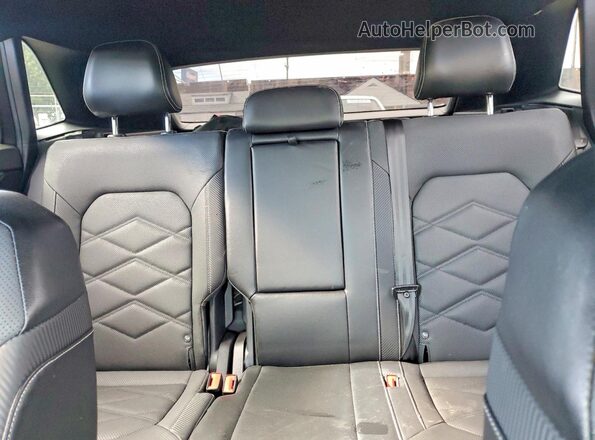 1V2DE2CA1RC240820 2024 VOLKSWAGEN ATLAS Black Вид задніх сидінь