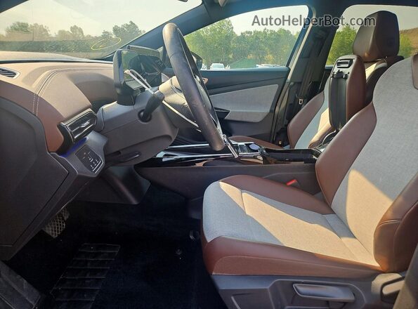 1V2DNPE82PC047421 2023 VOLKSWAGEN ID.4 Black Vista interior delantera