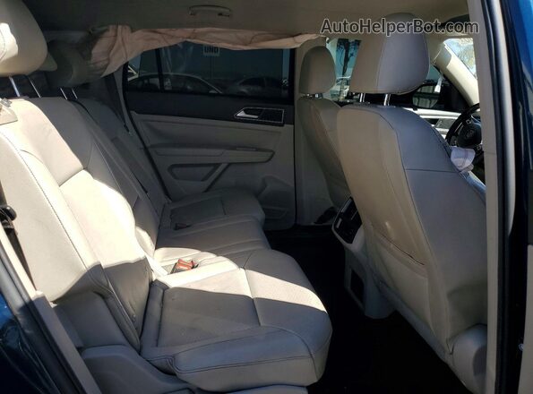 1V2DP2CA7JC592329 2018 VOLKSWAGEN ATLAS Blue Vista de los asientos traseros