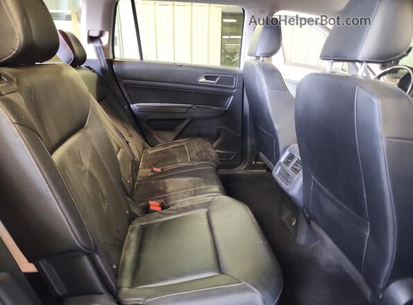 1V2DR2CA3KC543771 2019 VOLKSWAGEN ATLAS White Rear interior view