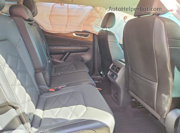 1V2DR2CA8RC583337 2024 VOLKSWAGEN ATLAS Gray Vista interior trasera