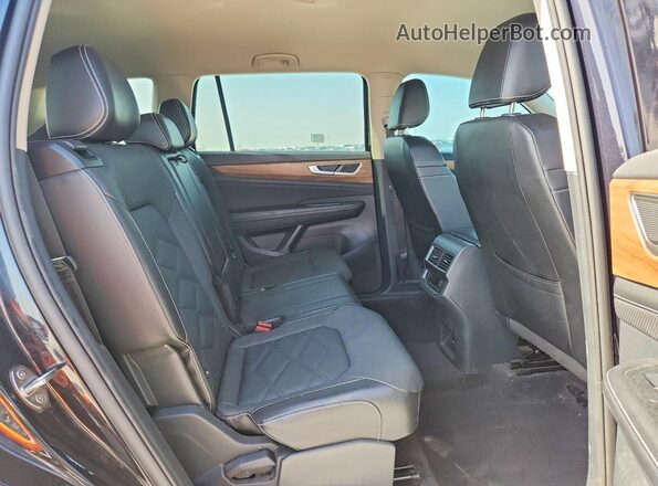 1V2DR2CAXRC606990 2024 VOLKSWAGEN ATLAS Black Rear interior view