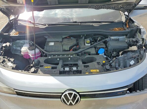 1V2DSPE84SC010226 2025 VOLKSWAGEN ID.4 Silver Widok wnętrza z tyłu