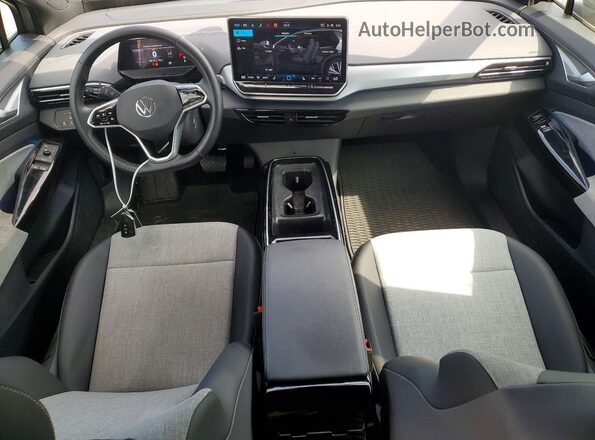 1V2DSPE84SC010226 2025 VOLKSWAGEN ID.4 Silver Widok deski rozdzielczej