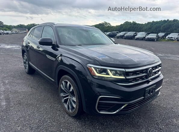1V2FE2CA1PC218130 2023 VOLKSWAGEN ATLAS Черный Передняя правая четверть
