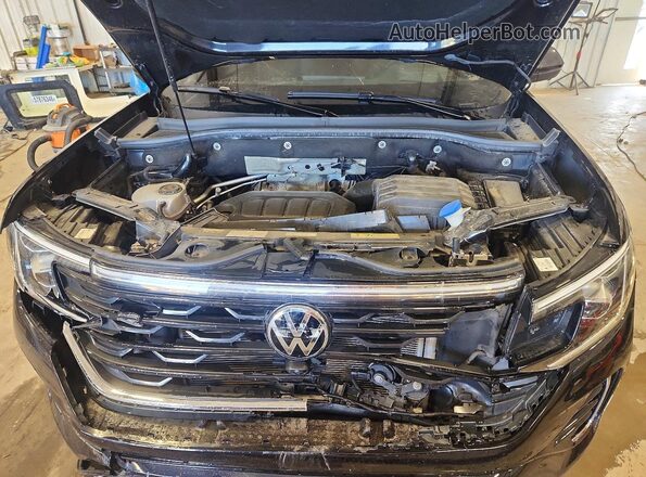 1V2FE2CA9RC207914 2024 VOLKSWAGEN ATLAS Black Widok komory silnika