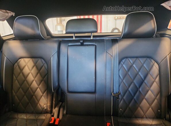 1V2FE2CA9RC207914 2024 VOLKSWAGEN ATLAS Black Widok tylnych siedzeń
