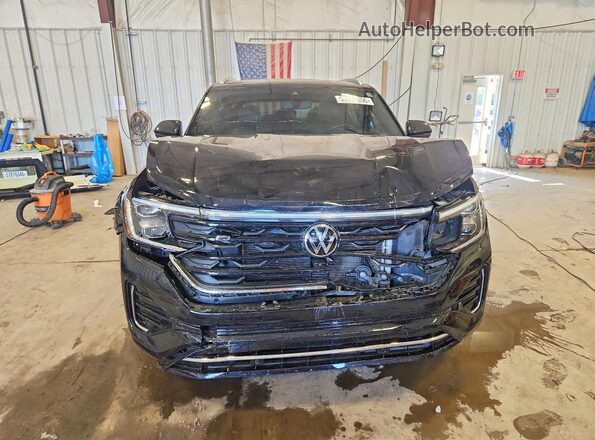 1V2FE2CA9RC207914 2024 VOLKSWAGEN ATLAS Black Widok z przodu