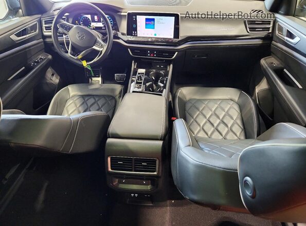 1V2FE2CAXRC236404 2024 VOLKSWAGEN ATLAS Black წინა პანელის ხედი