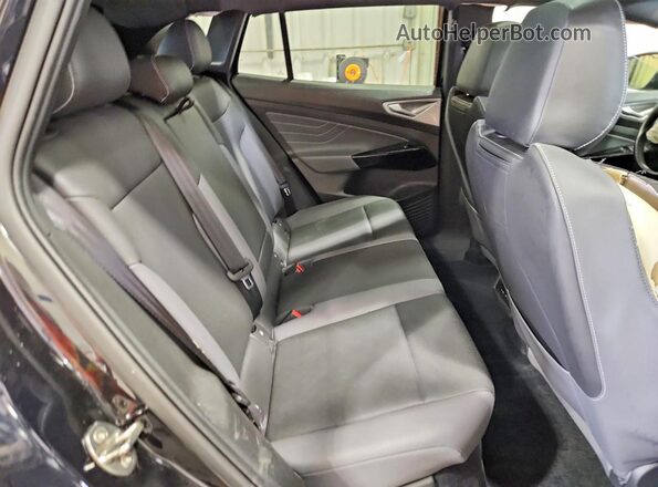 1V2FMPE81PC013823 2023 VOLKSWAGEN ID.4 Black Սալոնի հետևի տեսք